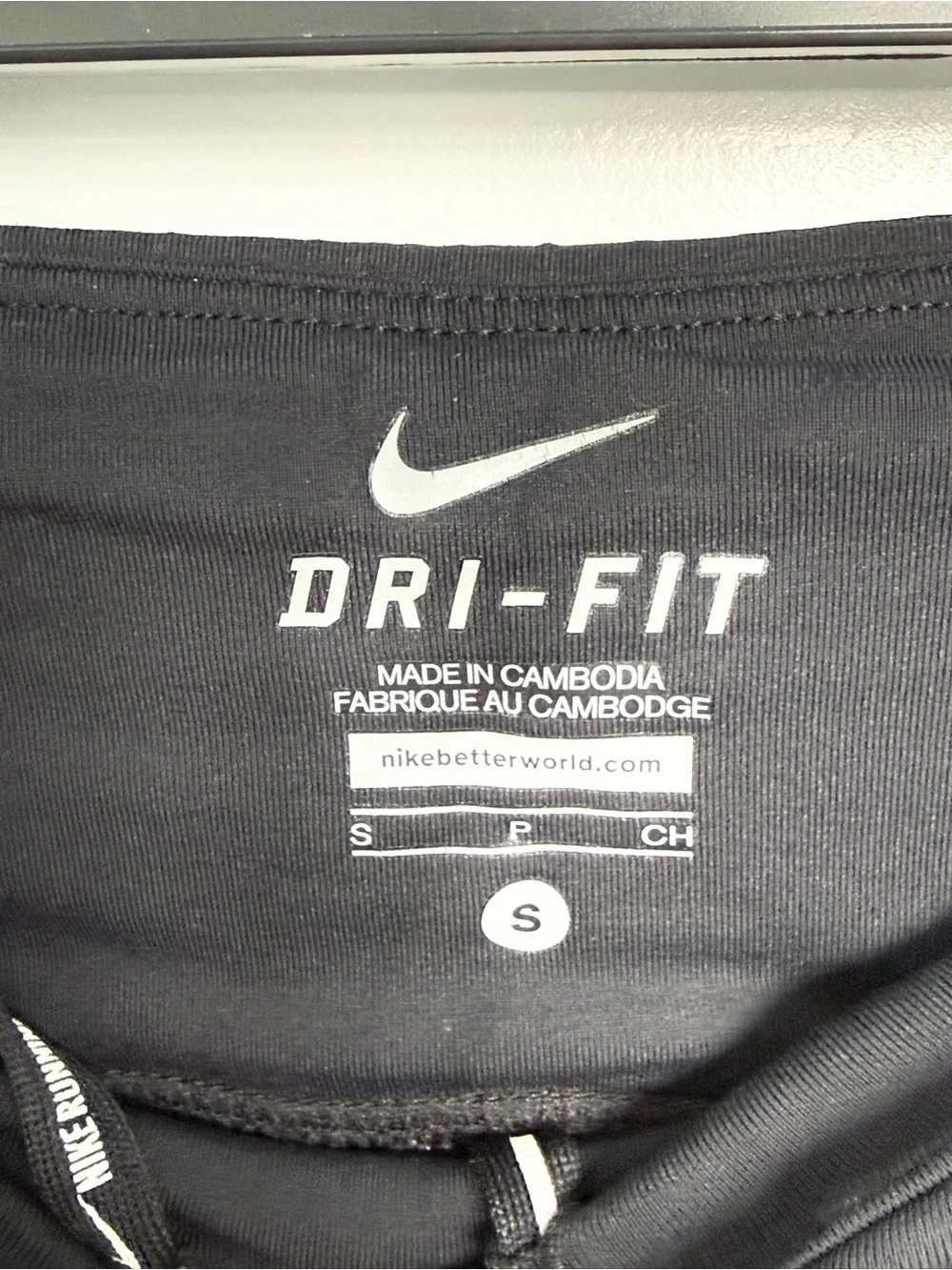 Black Crop Leggings with white/black/gray side panels